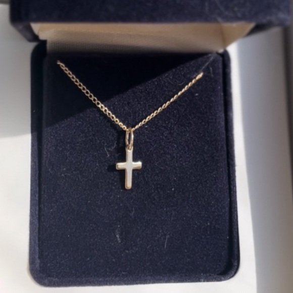 Cross Necklace - 14k GOLD FILLED - Picture 2 of 2